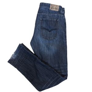 Guess jeans gently worn. Size 32.  Dark blue denim.  Regular straight leg.